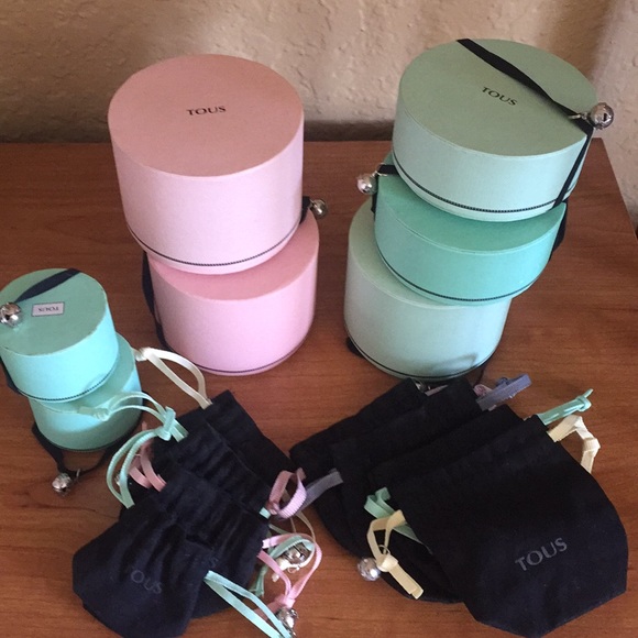 Tous Other - Tous boxes with pouches
